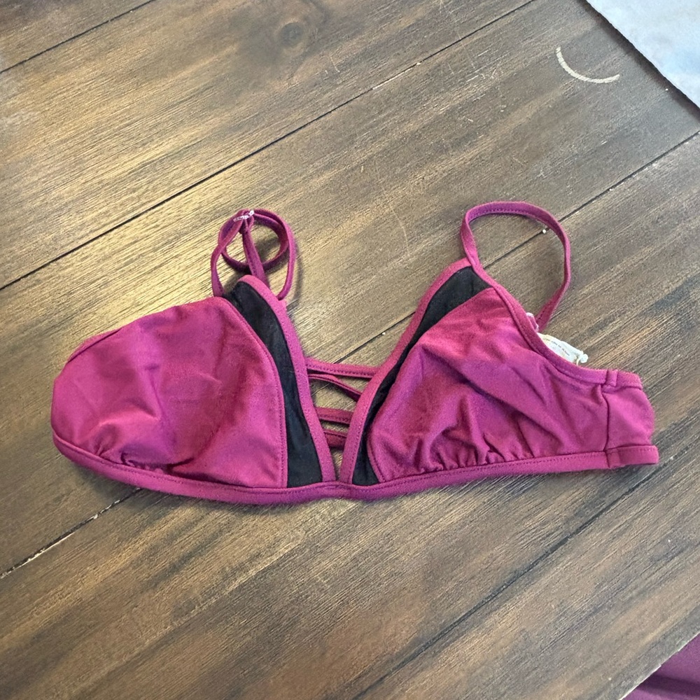 2 pc bikini - Picture 2 of 9